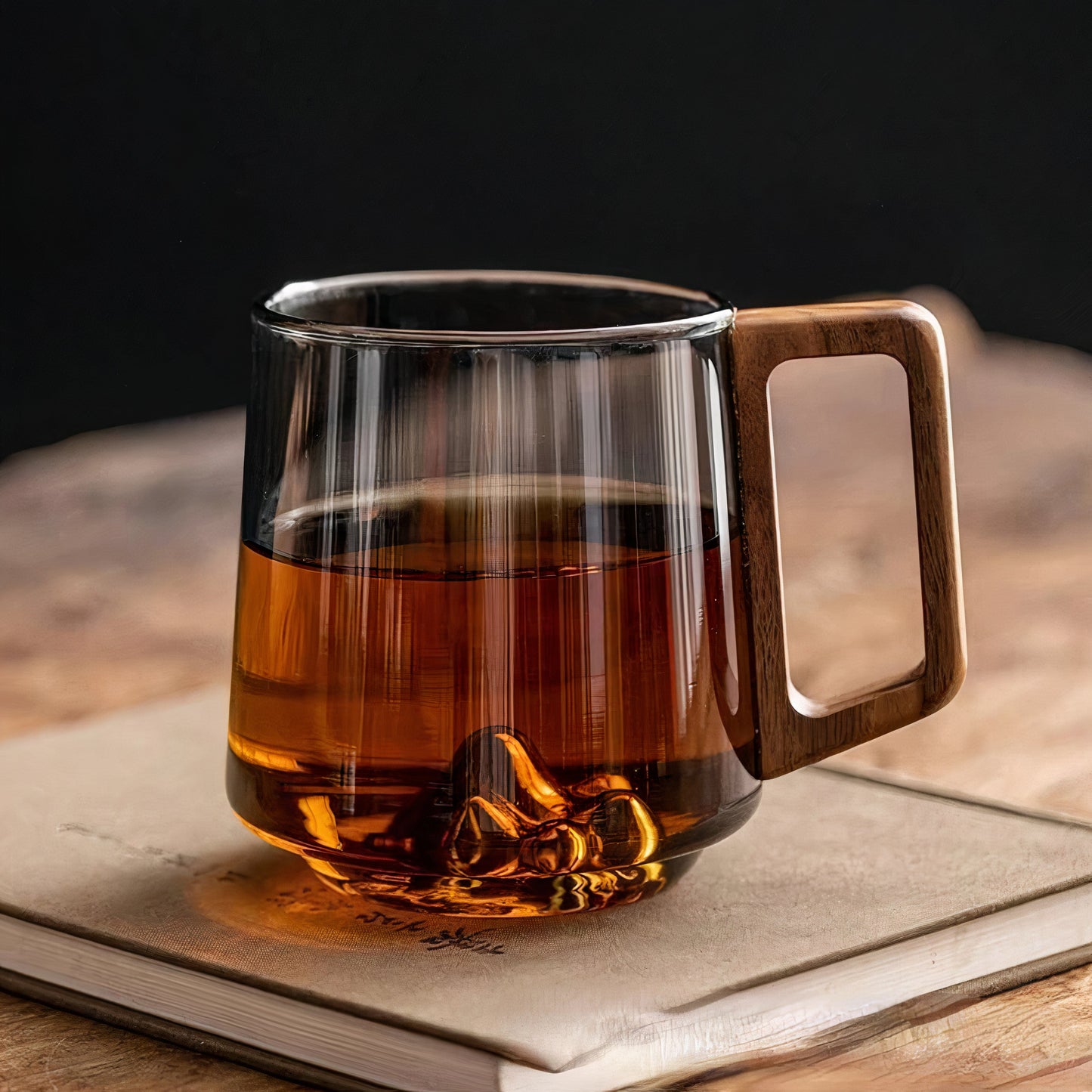 Zen coffee mugs – Smoked glass with hidden mountain & wooden handle